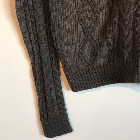 NUMPH Urban Outfitters Hannah Plaited Sweater dark green slightly cropped Small - Picture 5 of 13